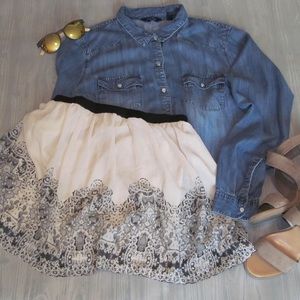 🦅 American Eagle cream and black circle skirt